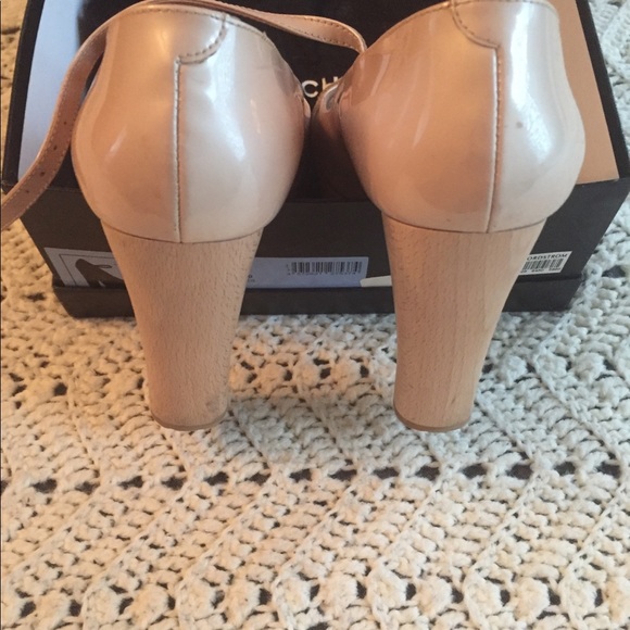 Chanel Platform Chunky Logo Heels. - Picture 3 of 8